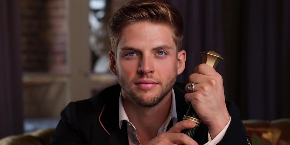 미니 드라마 앱이 배우들의 삶을 바꾸다! 늑대인간에서 억만장자까지!