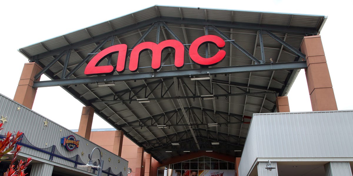 AMC의 새로운 할인 이벤트: 수요일은 이제 '반값 화요일'!